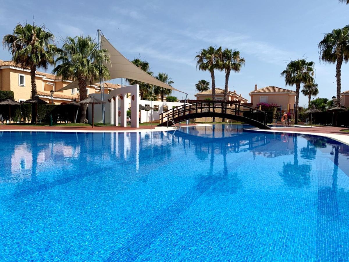 Marinas Sol - Tu Hogar Con Jardin Privado! Vera
