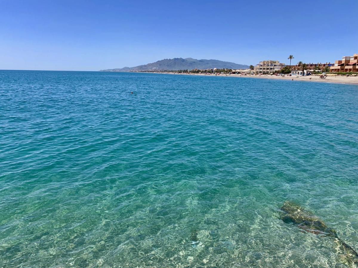 Marinas Sol - Tu Hogar Con Jardin Privado! Appartement